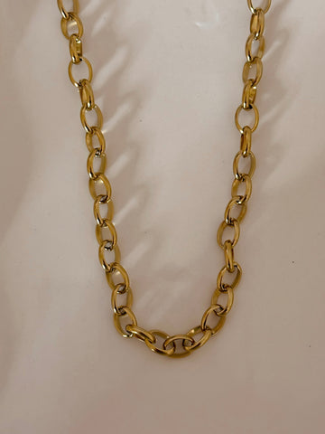 Monserrate Chain